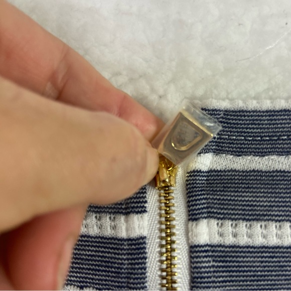 Sail to Sable STS blue & white striped dress rope detail. Size Large - Picture 6 of 7